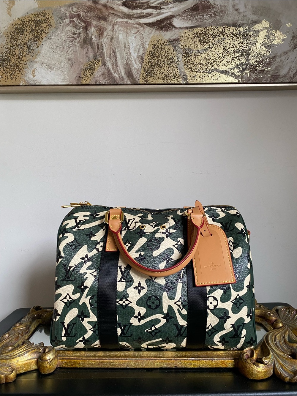 SHOULDER BAG